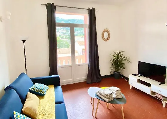 Vue Faron - Appart Cosy - Proche Telepherique/Gare
